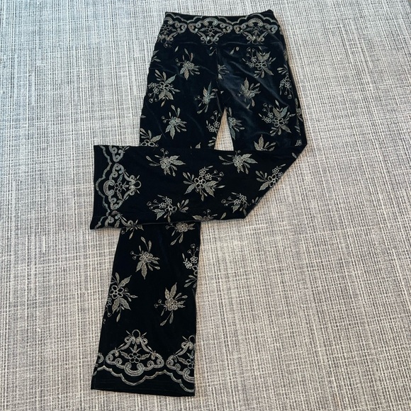 Free People Women's Floral Print Velvet Flared Pants Boho Retro Festival Small - Picture 12 of 14